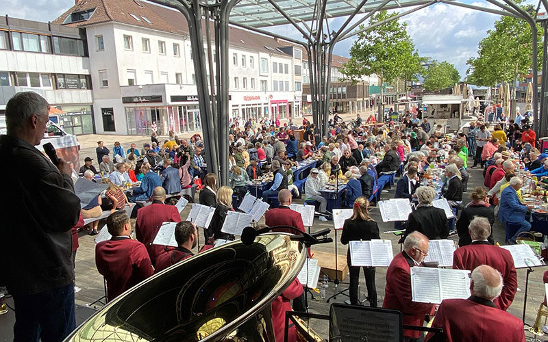 20240806-Stadtwerke-Orchester-Wolfsburg-auf-dem-Hugo-Bork-Platz-2023-©-WMG-Wolfsburg